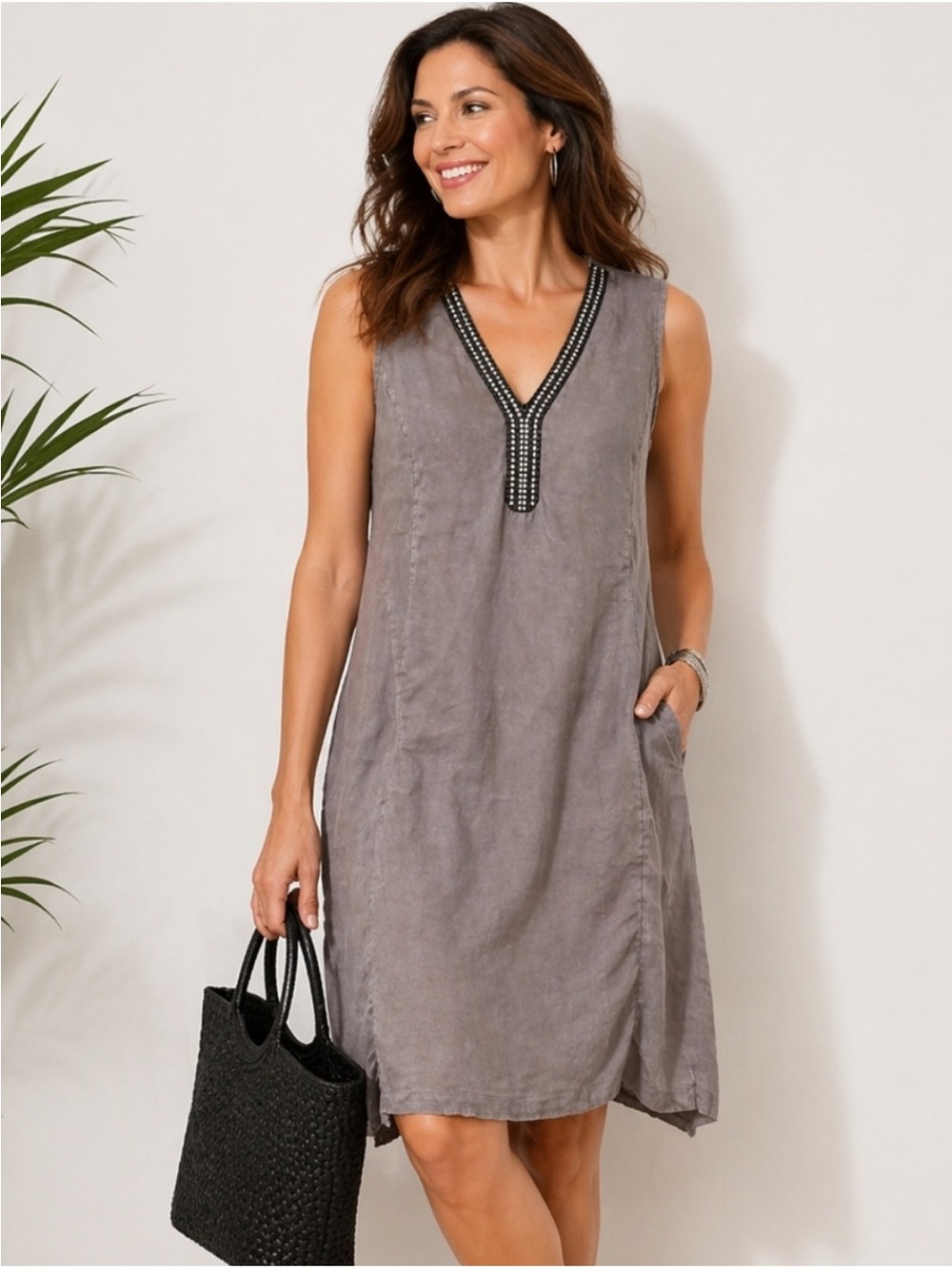 Lina Tomei Linen Sleeveless Embellished V-Neck Gray Dress M